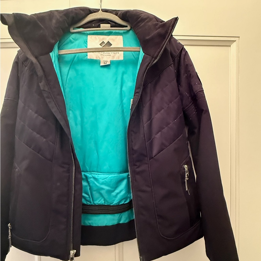 Obermeyer Girl’s Black Ski Jacket with Teal Interior & matching Black Ski Pants